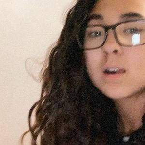 Meet your Posher, Allyson